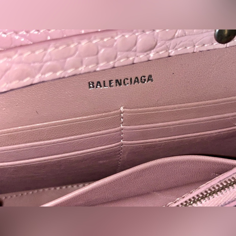Balenciaga Pink Croc-Embossed Chain Bag - Picture 11 of 15
